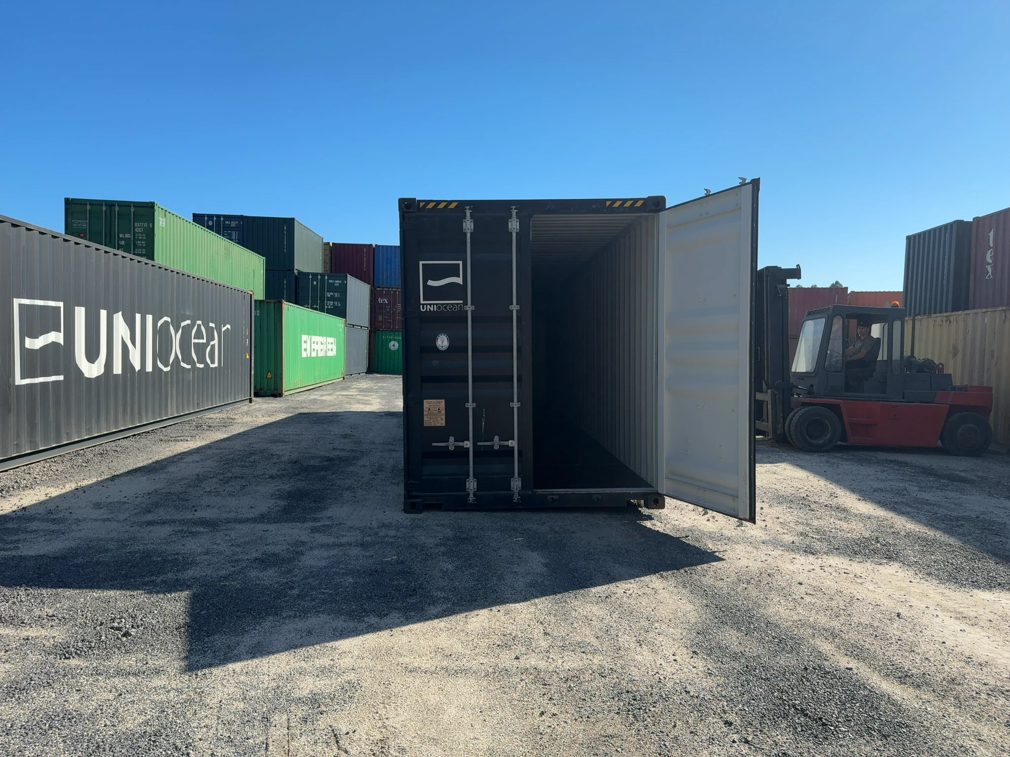 005826-7-5-portas_abertas